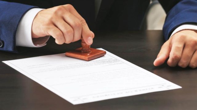 giá trị pháp lý hợp đồng chia tách đất công chứng