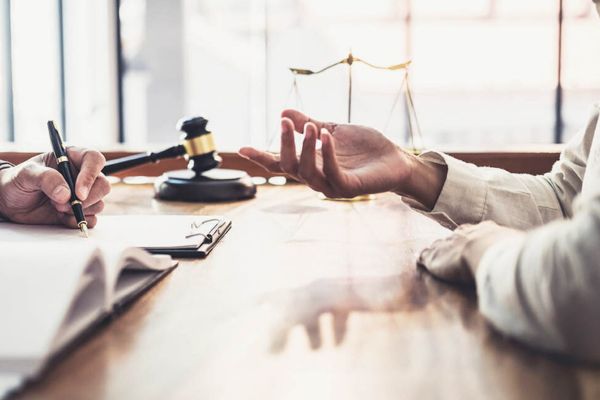 công chứng giấy tờ tiếng nước ngoài