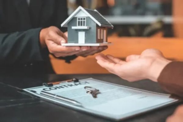 hợp đồng tặng cho tài sản