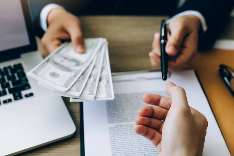 Hợp đồng vay tài sản