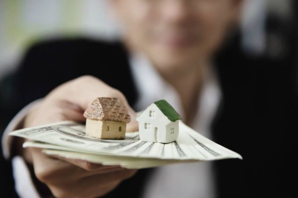 Tự ý bán tài sản chung