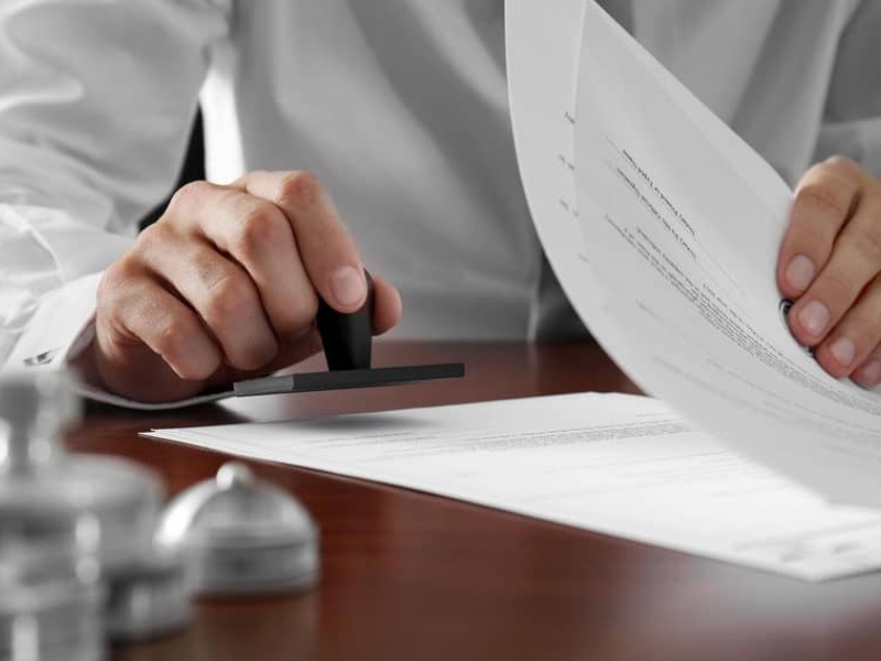 ký hợp đồng đặt cọc trước khai nhận di sản