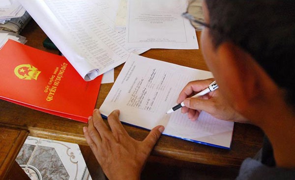 nghỉ việc hưởng nguyên lương